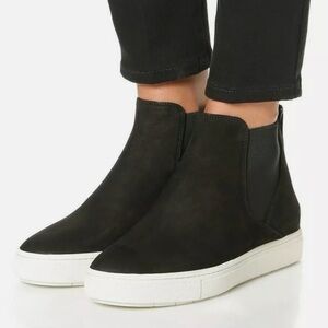 Vince Newlyn Suede High-Top Slip On Sneakers Black Size 7M $295 Old Money Luxury